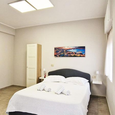 Rossini 37 Hotel Napoli Bagian luar foto